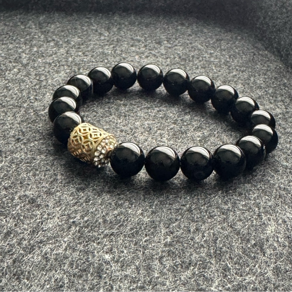 Chic Black Beaded Bracelet with Gold Detail